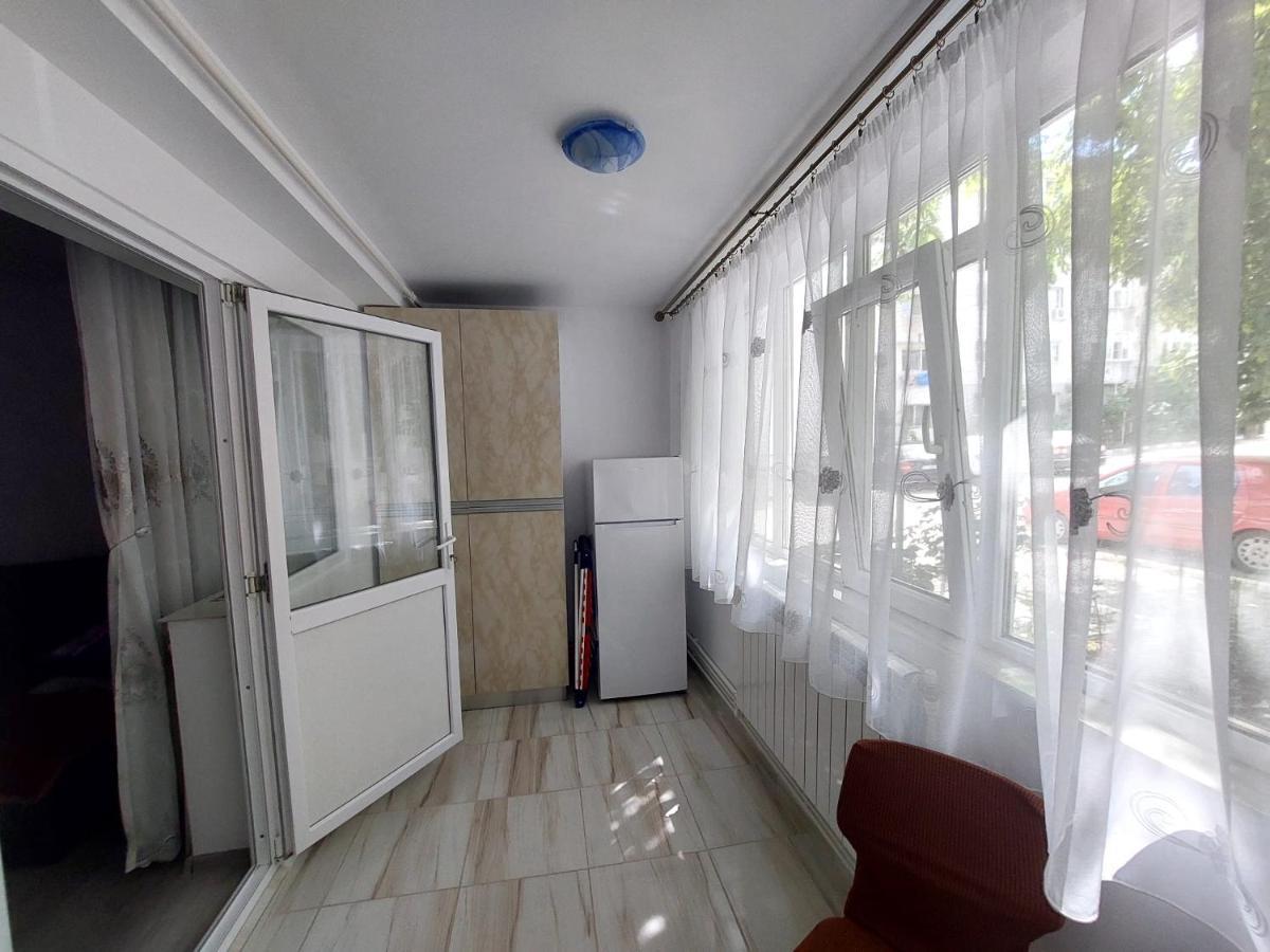 Apartament Beatrice Apartment นาโวดาริ ภายนอก รูปภาพ